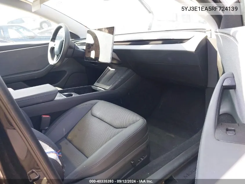 5YJ3E1EA5RF724139 2024 Tesla Model 3