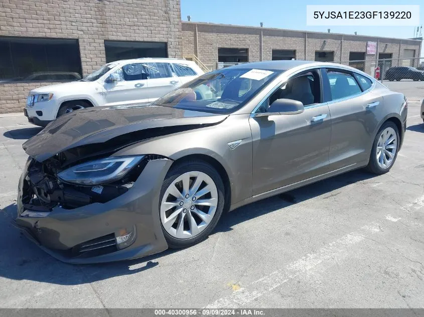 2016 Tesla Model S 60D/70D/75D/85D/90D VIN: 5YJSA1E23GF139220 Lot: 40300956