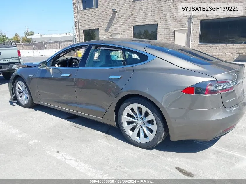 2016 Tesla Model S 60D/70D/75D/85D/90D VIN: 5YJSA1E23GF139220 Lot: 40300956