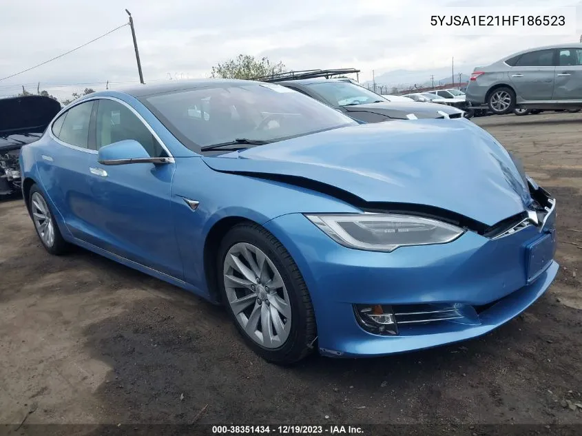 2017 Tesla Model S 100D/60D/75D/90D/P100D VIN: 5YJSA1E21HF186523 Lot: 38351434