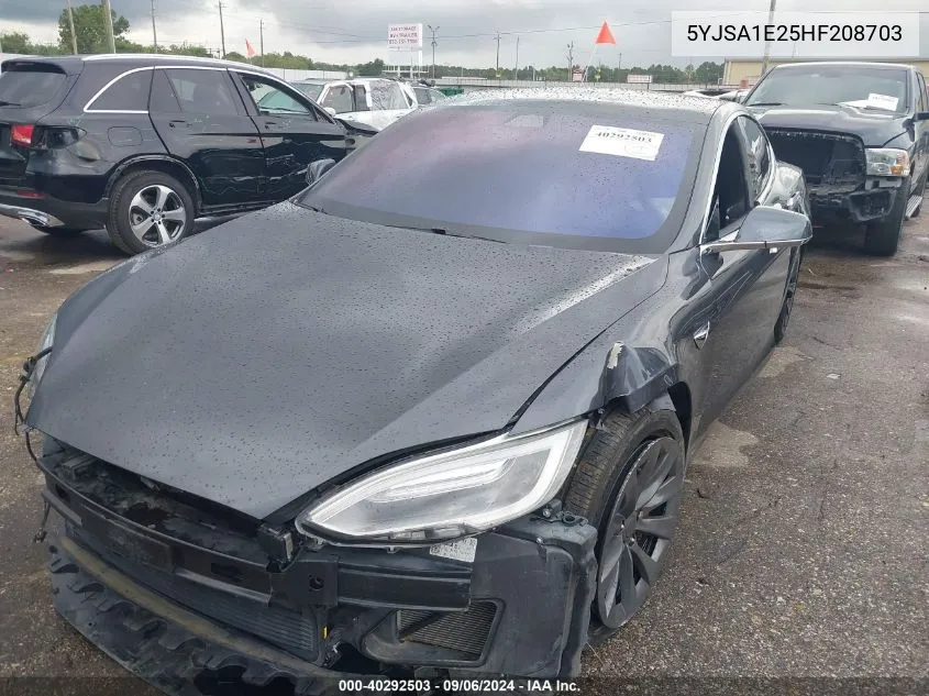 2017 Tesla Model S 100D/60D/75D/90D/P100D VIN: 5YJSA1E25HF208703 Lot: 40292503