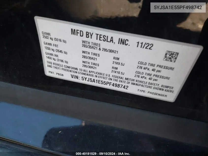 2023 Tesla Model S Dual Motor All-Wheel Drive/Standard Range VIN: 5YJSA1E55PF498742 Lot: 40181529