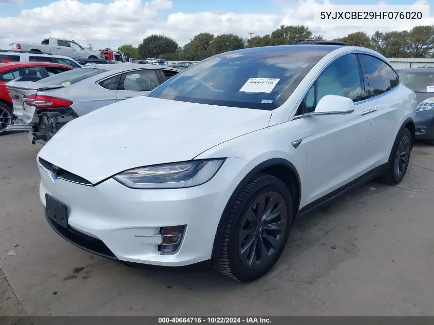 2017 Tesla Model X 100D/75D/90D VIN: 5YJXCBE29HF076020 Lot: 40664716