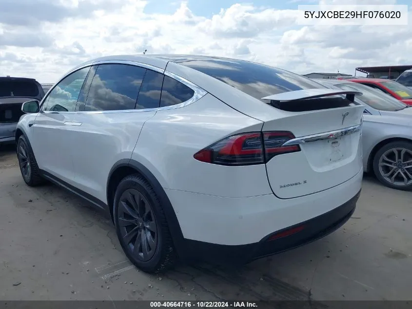 2017 Tesla Model X 100D/75D/90D VIN: 5YJXCBE29HF076020 Lot: 40664716