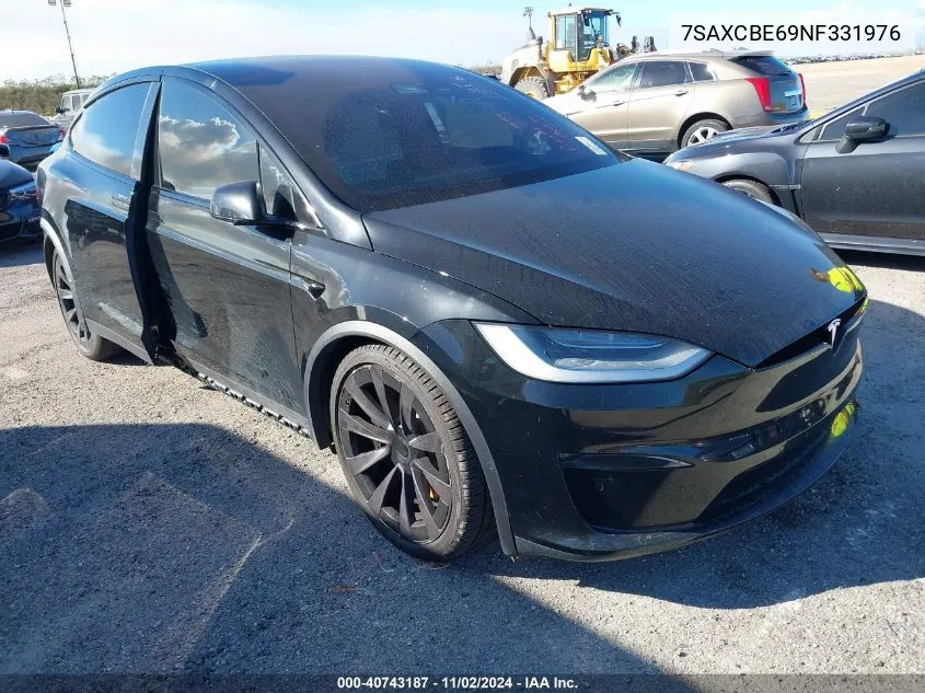 2022 Tesla Model X Plaid Tri Motor All-Wheel Drive VIN: 7SAXCBE69NF331976 Lot: 40743187