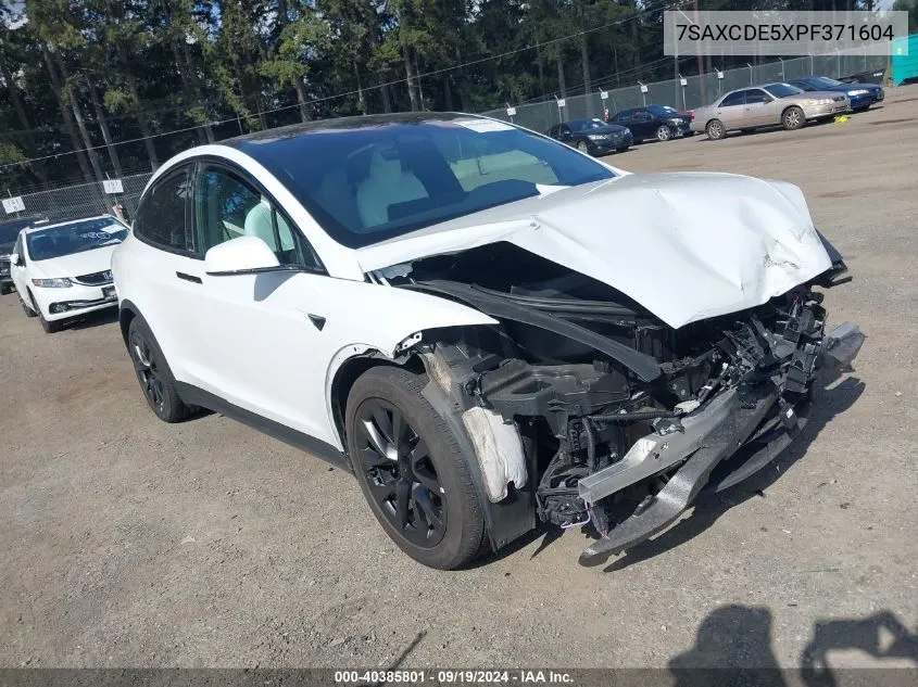 2023 Tesla Model X Dual Motor All-Wheel Drive/Standard Range VIN: 7SAXCDE5XPF371604 Lot: 40385801