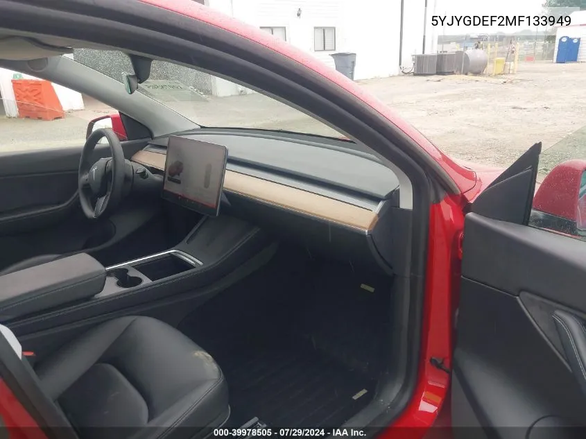 5YJYGDEF2MF133949 2021 Tesla Model Y