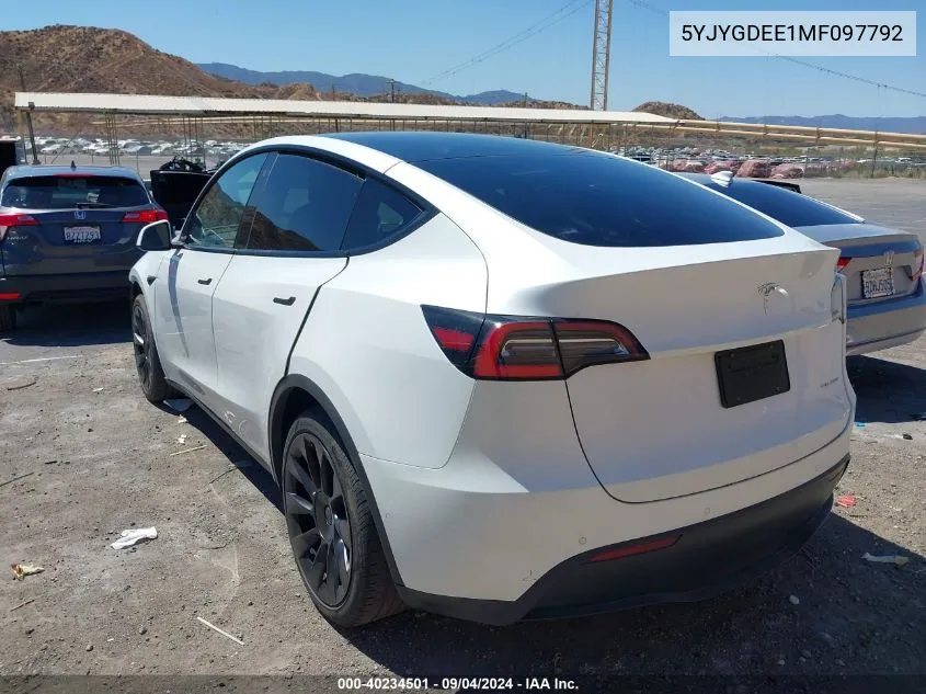 2021 Tesla Model Y Long Range Dual Motor All-Wheel Drive VIN: 5YJYGDEE1MF097792 Lot: 40234501