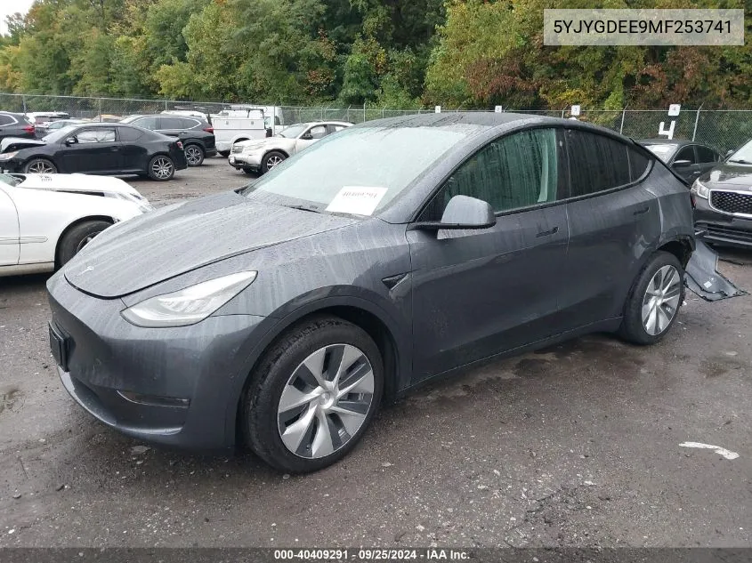 5YJYGDEE9MF253741 2021 Tesla Model Y