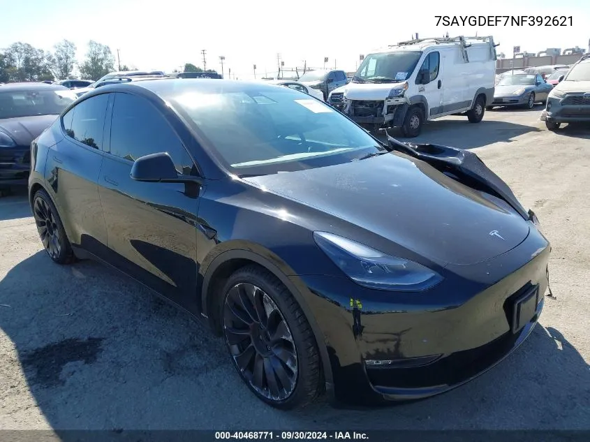 2022 Tesla Model Y VIN: 7SAYGDEF7NF392621 Lot: 40468771