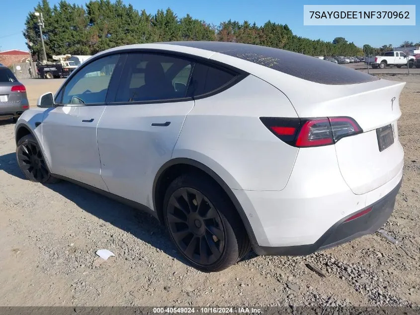 2022 Tesla Model Y Long Range Dual Motor All-Wheel Drive VIN: 7SAYGDEE1NF370962 Lot: 40549024