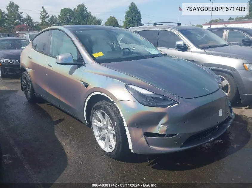 7SAYGDEE0PF671483 2023 Tesla Model Y