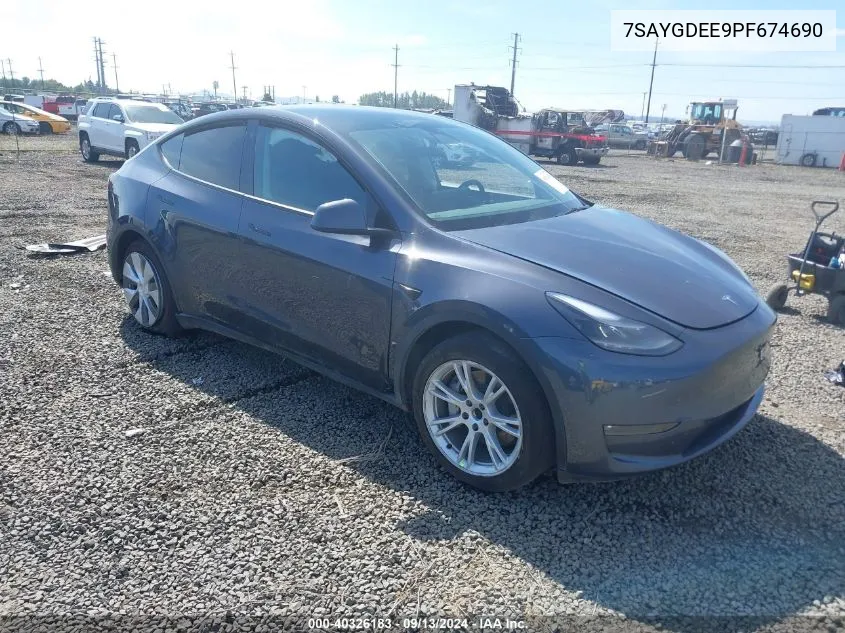 2023 Tesla Model Y Awd/Long Range Dual Motor All-Wheel Drive VIN: 7SAYGDEE9PF674690 Lot: 40719127