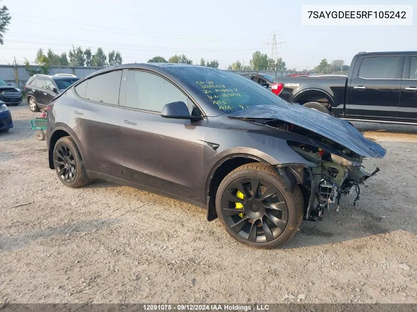 7SAYGDEE5RF105242 2024 Tesla Model Y