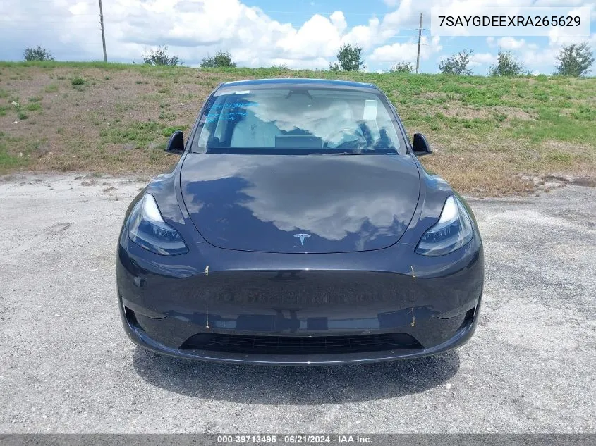 2024 Tesla Model Y VIN: 7SAYGDEEXRA265629 Lot: 39713495