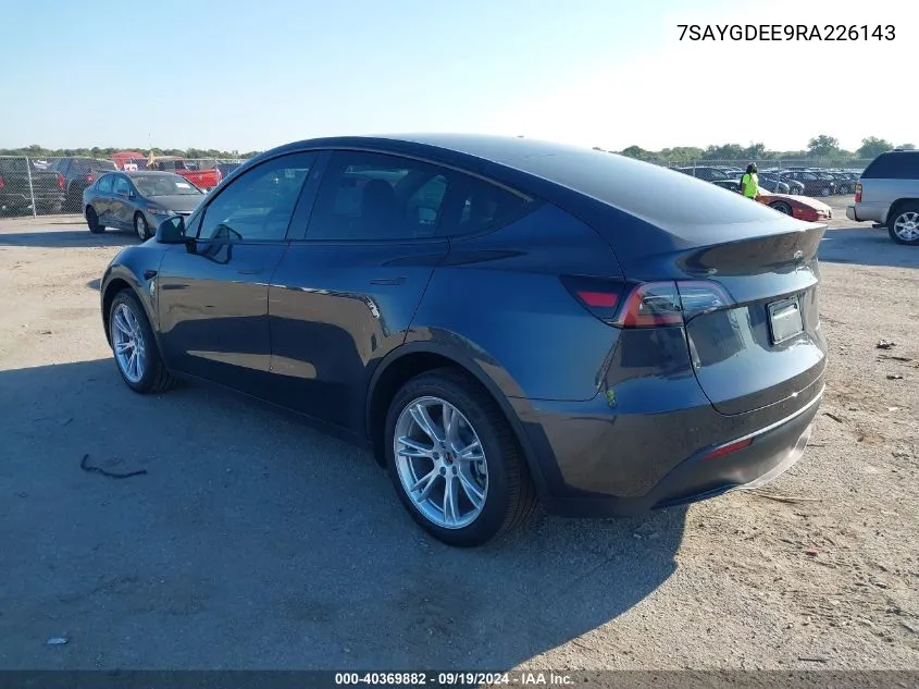 2024 Tesla Model Y Long Range Dual Motor All-Wheel Drive VIN: 7SAYGDEE9RA226143 Lot: 40369882