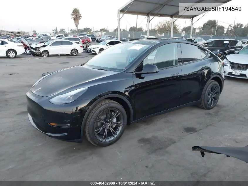 7SAYGAEE5RF194549 2024 Tesla Model Y