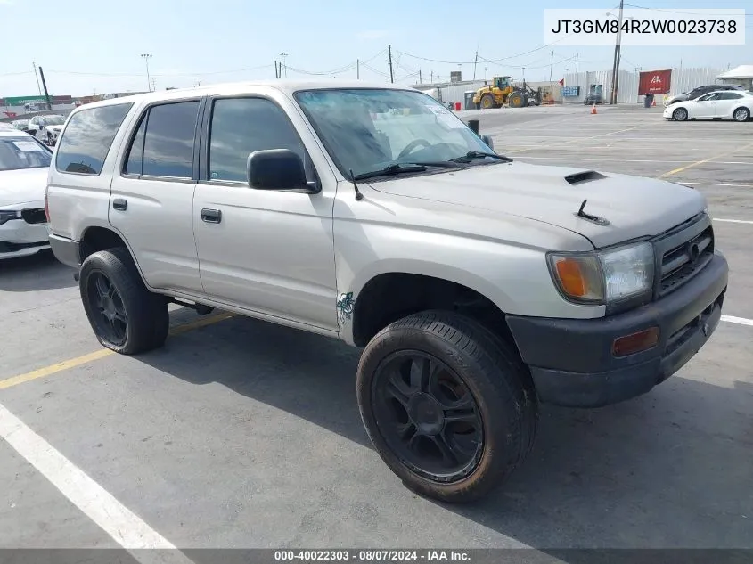 1998 Toyota 4Runner VIN: JT3GM84R2W0023738 Lot: 40022303