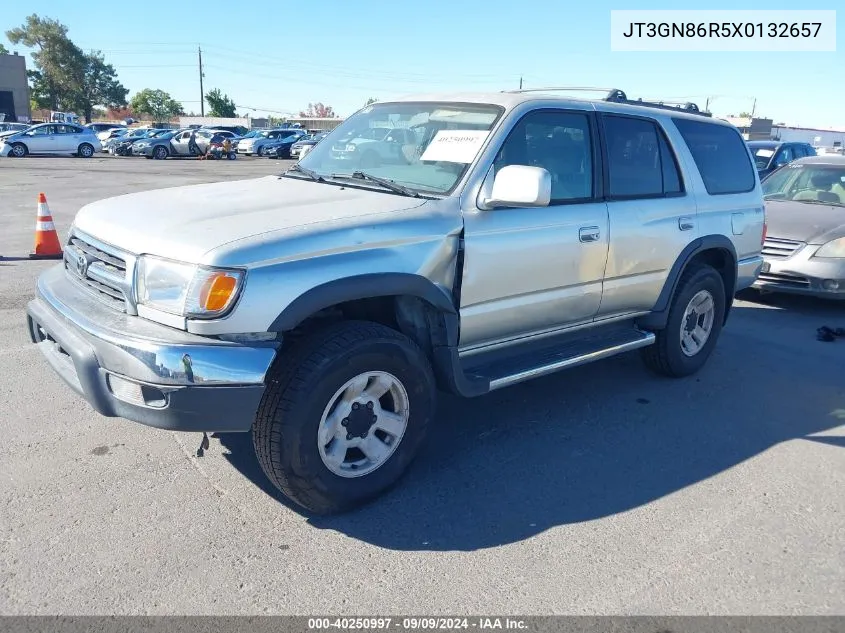 1999 Toyota 4Runner Sr5 V6 VIN: JT3GN86R5X0132657 Lot: 40250997