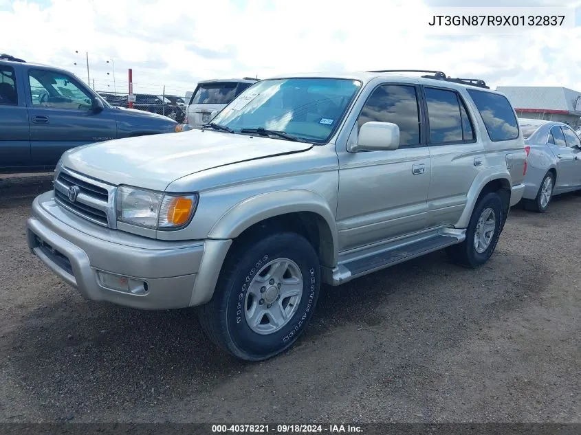 1999 Toyota 4Runner Limited V6 VIN: JT3GN87R9X0132837 Lot: 40378221