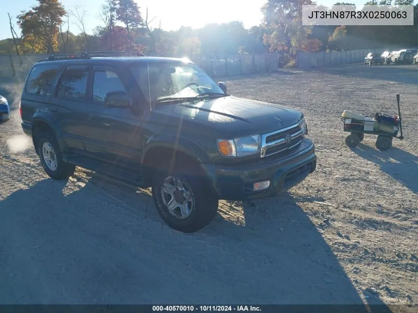 1999 Toyota 4Runner Limited V6 VIN: JT3HN87R3X0250063 Lot: 40570010