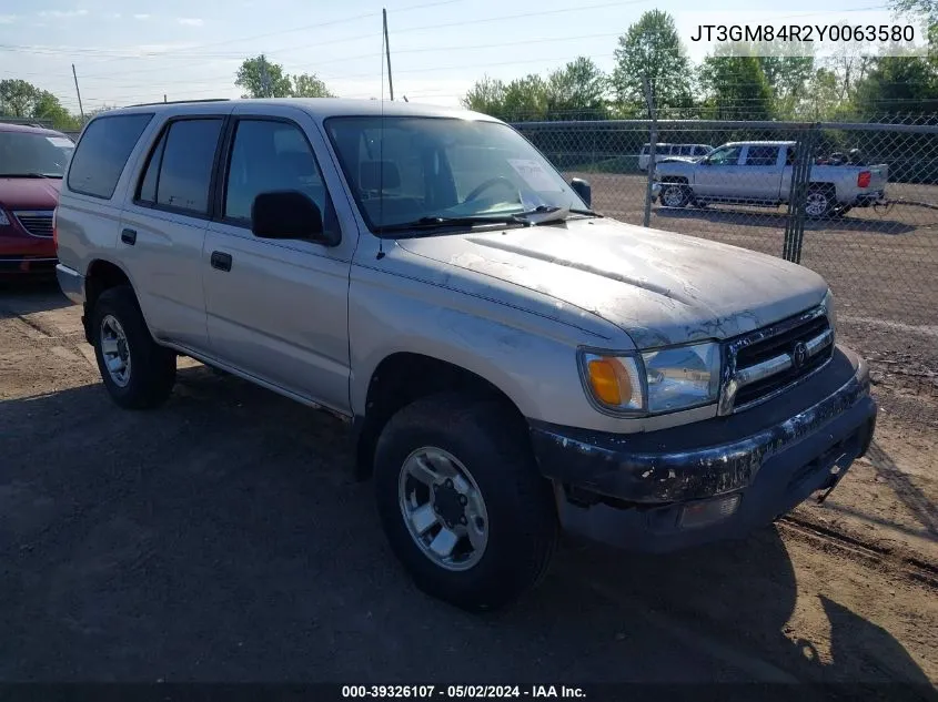 2000 Toyota 4Runner VIN: JT3GM84R2Y0063580 Lot: 39326107