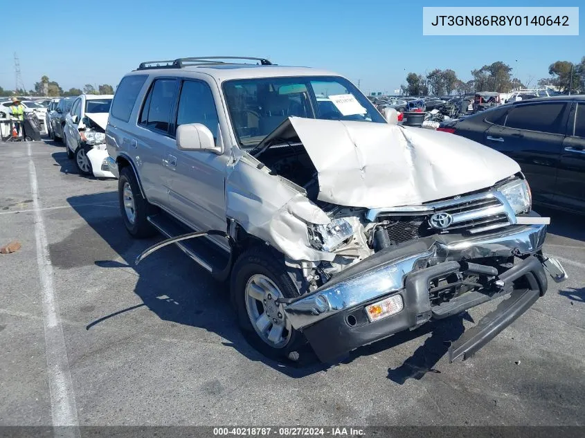 2000 Toyota 4Runner Sr5 V6 VIN: JT3GN86R8Y0140642 Lot: 40218787