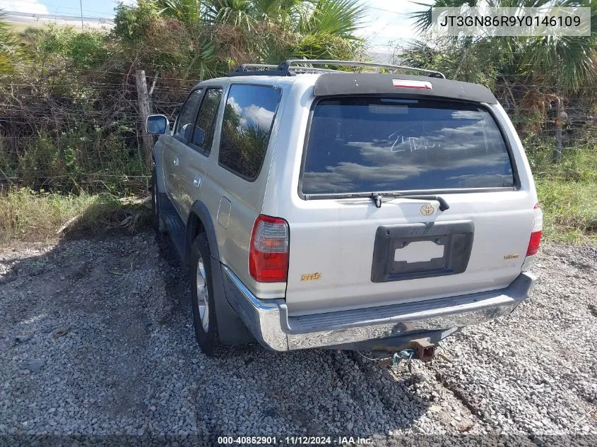 2000 Toyota 4Runner Sr5 V6 VIN: JT3GN86R9Y0146109 Lot: 40852901