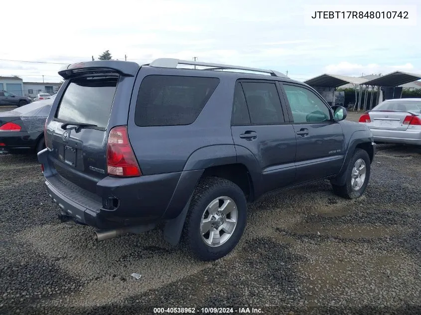 2004 Toyota 4Runner Limited V8 VIN: JTEBT17R848010742 Lot: 40538962