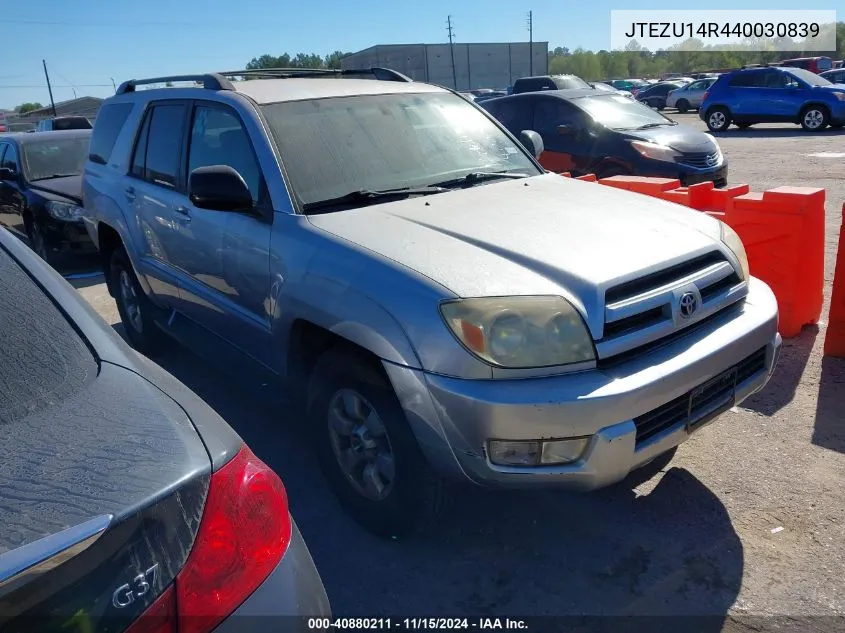 2004 Toyota 4Runner Sr5 V6 VIN: JTEZU14R440030839 Lot: 40880211