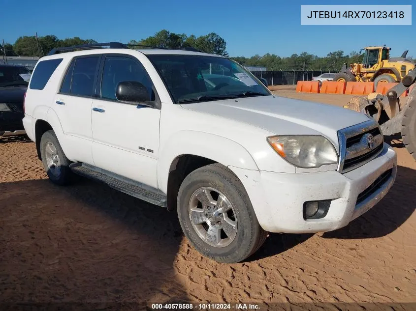 2007 Toyota 4Runner Sr5 V6 VIN: JTEBU14RX70123418 Lot: 40578588