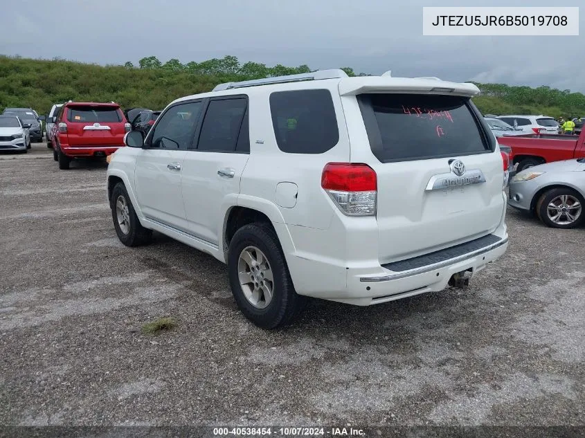 2011 Toyota 4Runner Sr5/Limited VIN: JTEZU5JR6B5019708 Lot: 40538454