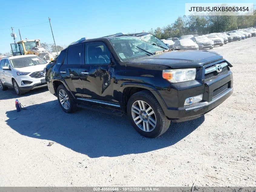 2011 Toyota 4Runner Sr5/Limited/Trail VIN: JTEBU5JRXB5063454 Lot: 40585646