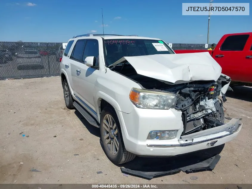 2013 Toyota 4Runner Sr5/Limited VIN: JTEZU5JR7D5047570 Lot: 40445435