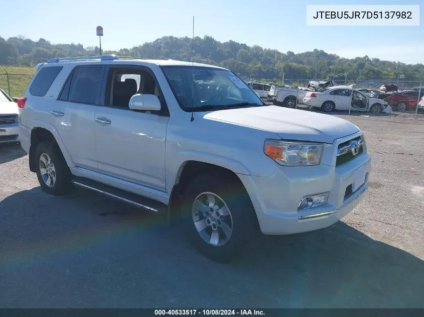 2013 Toyota 4Runner Sr5 VIN: JTEBU5JR7D5137982 Lot: 40533517