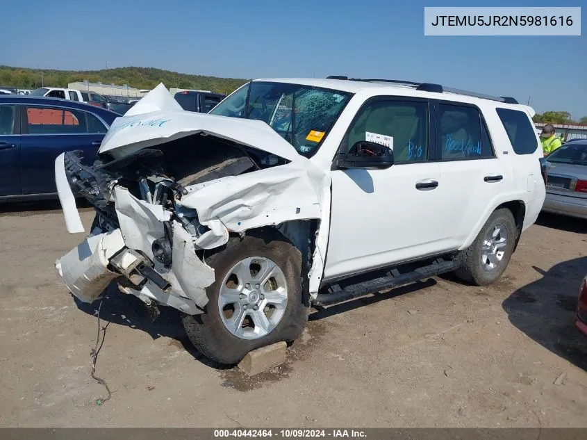 JTEMU5JR2N5981616 2022 Toyota 4Runner Sr5