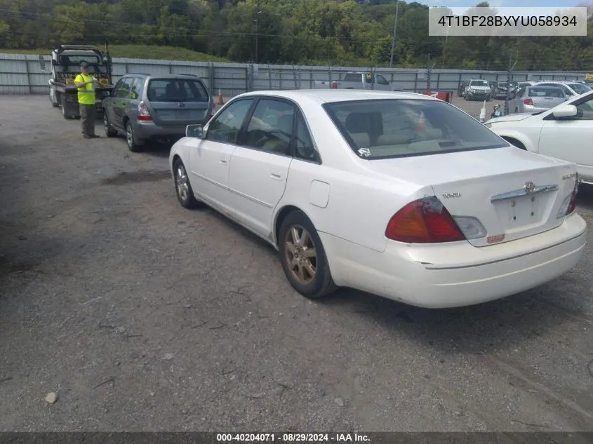 2000 Toyota Avalon Xls VIN: 4T1BF28BXYU058934 Lot: 40204071