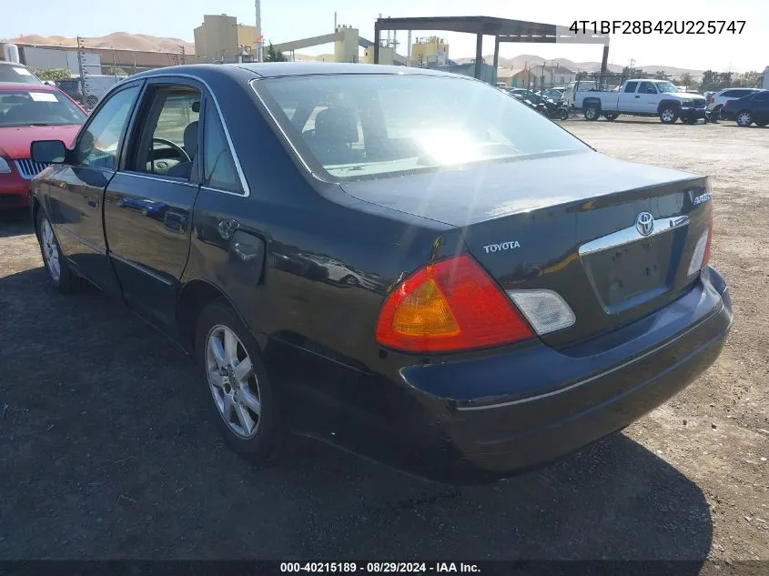 2002 Toyota Avalon Xls VIN: 4T1BF28B42U225747 Lot: 40215189