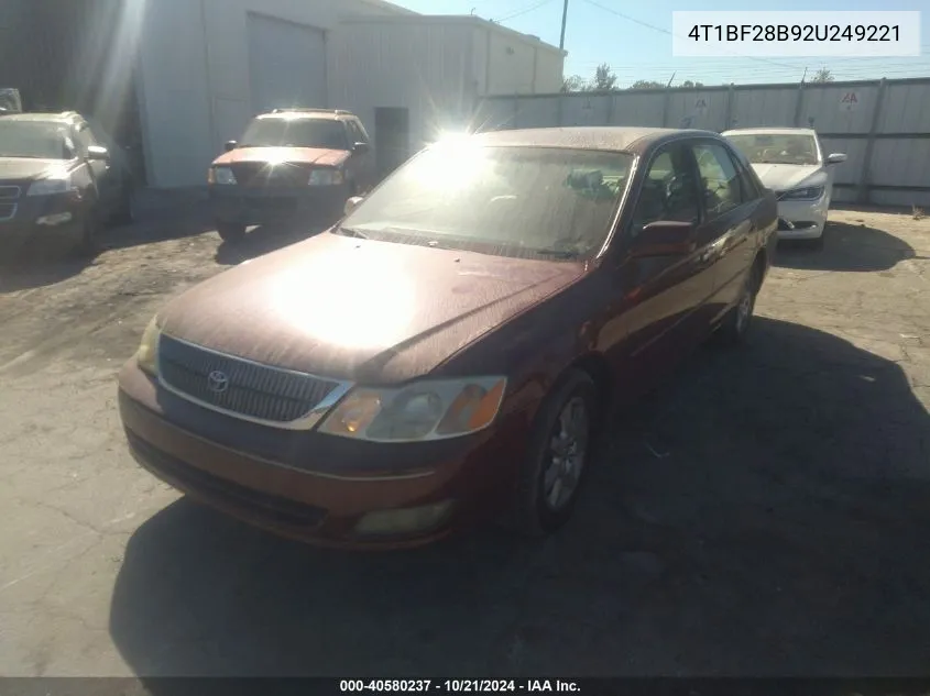 2002 Toyota Avalon Xls VIN: 4T1BF28B92U249221 Lot: 40580237