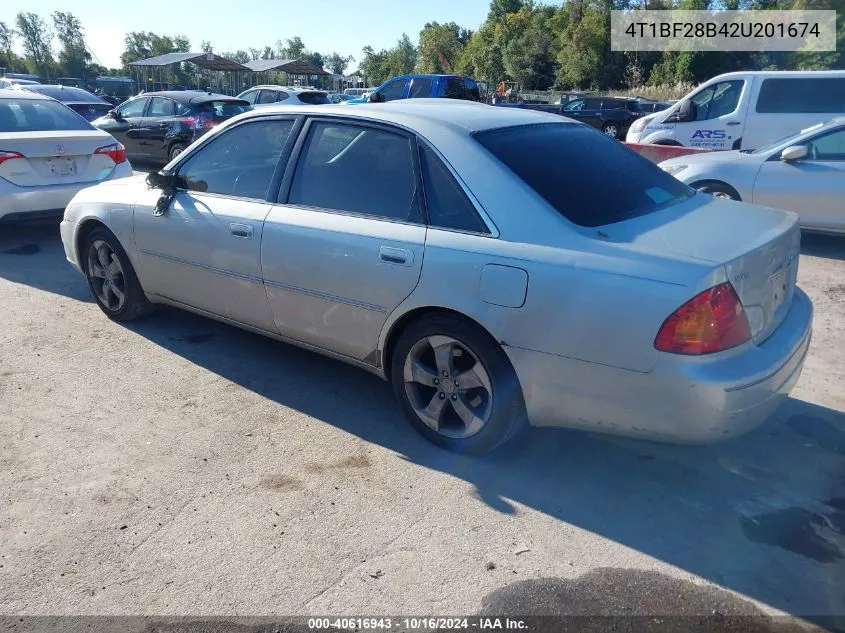 4T1BF28B42U201674 2002 Toyota Avalon Xls