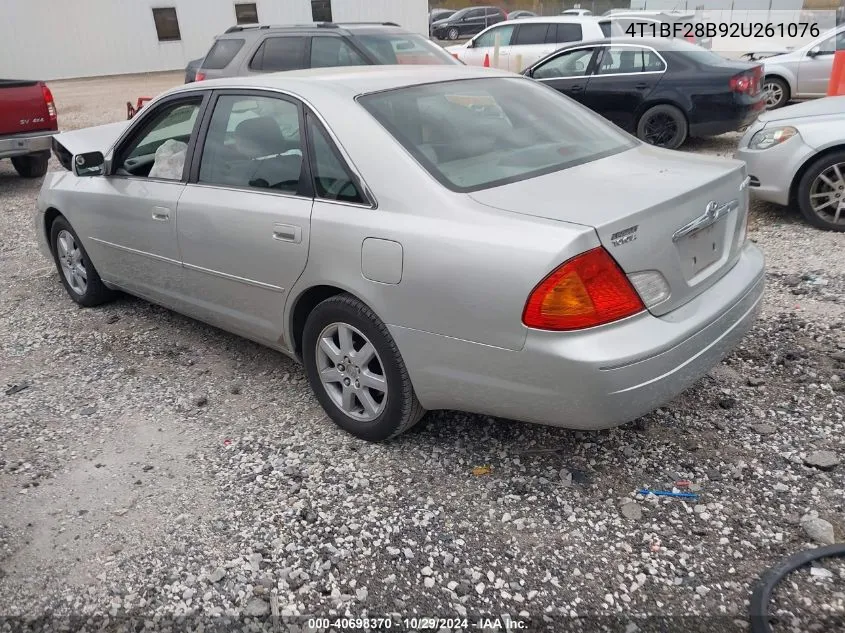 2002 Toyota Avalon Xls VIN: 4T1BF28B92U261076 Lot: 40698370