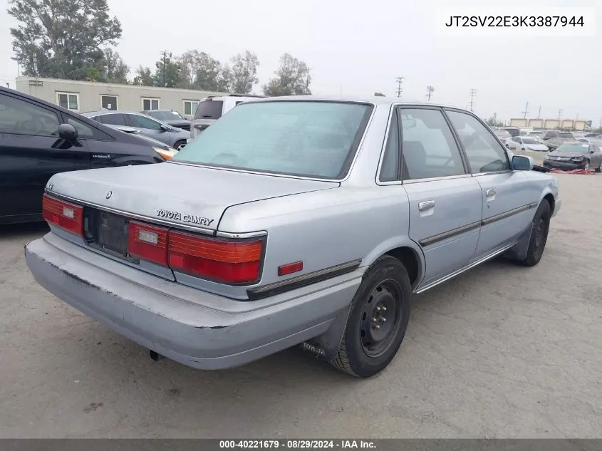 1989 Toyota Camry Le VIN: JT2SV22E3K3387944 Lot: 40221679