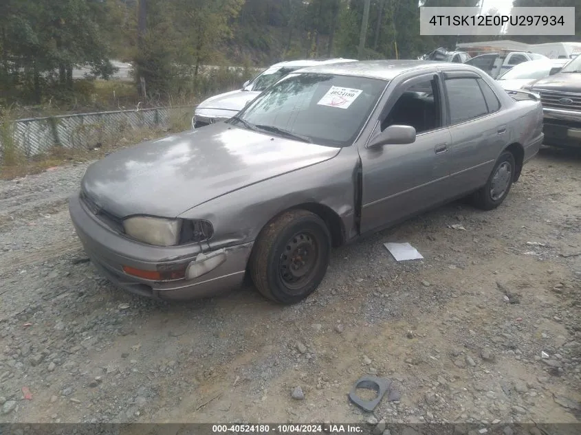 1993 Toyota Camry Le VIN: 4T1SK12E0PU297934 Lot: 40524180