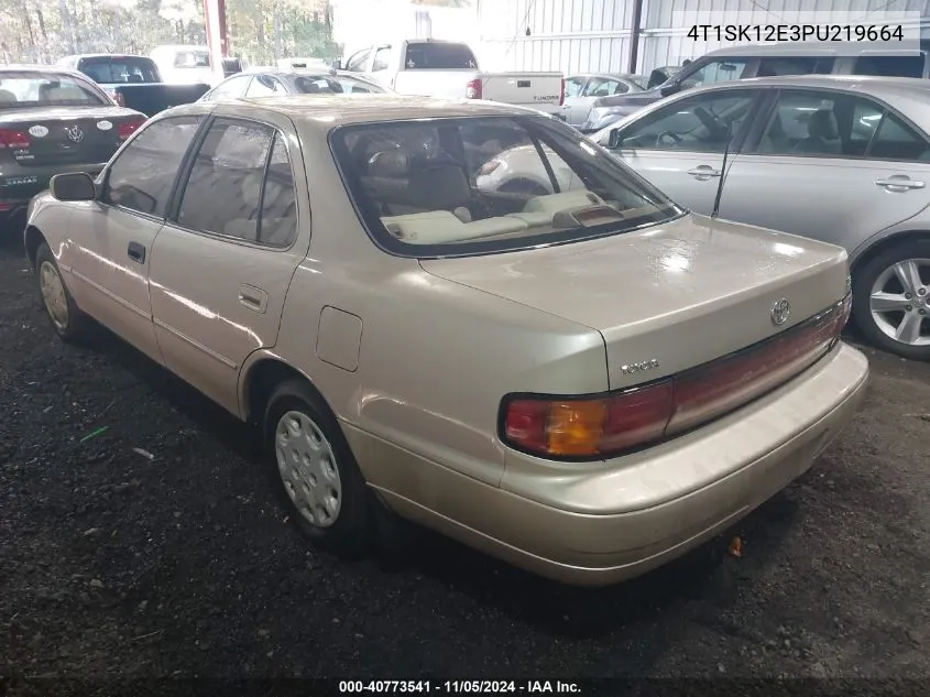 1993 Toyota Camry Le VIN: 4T1SK12E3PU219664 Lot: 40773541