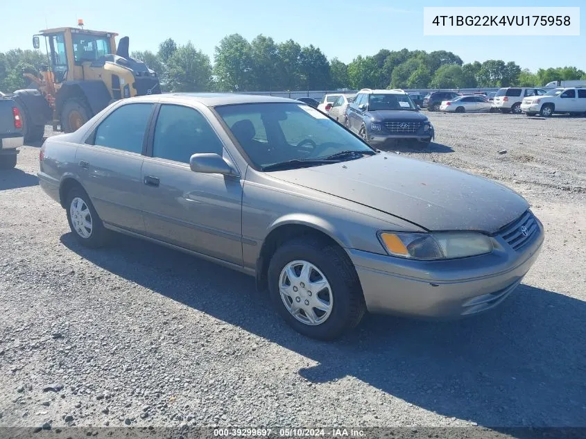 1997 Toyota Camry Le VIN: 4T1BG22K4VU175958 Lot: 39299697