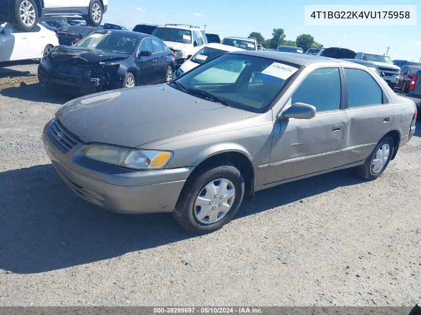 1997 Toyota Camry Le VIN: 4T1BG22K4VU175958 Lot: 39299697