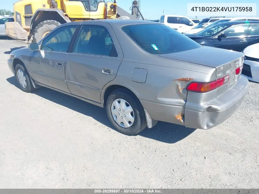 1997 Toyota Camry Le VIN: 4T1BG22K4VU175958 Lot: 39299697