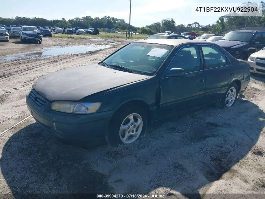 1997 Toyota Camry Le VIN: 4T1BF22KXVU922904 Lot: 39904270