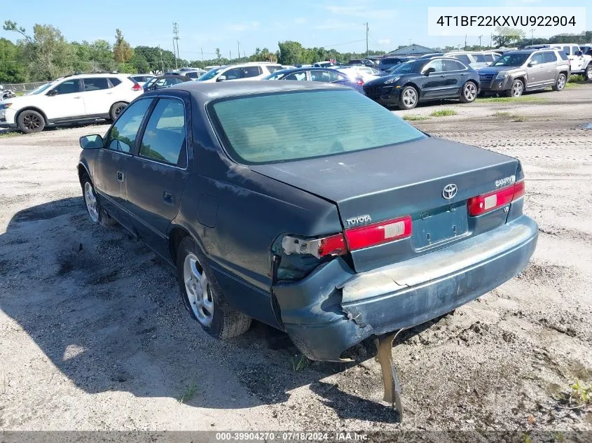 4T1BF22KXVU922904 1997 Toyota Camry Le