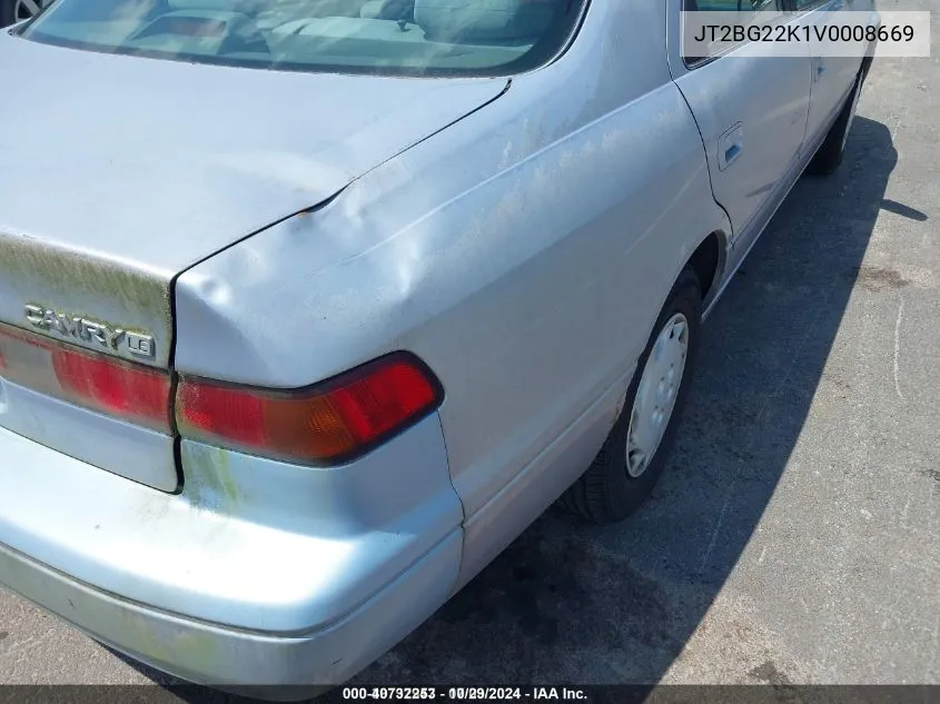 1997 Toyota Camry Le VIN: JT2BG22K1V0008669 Lot: 40732253